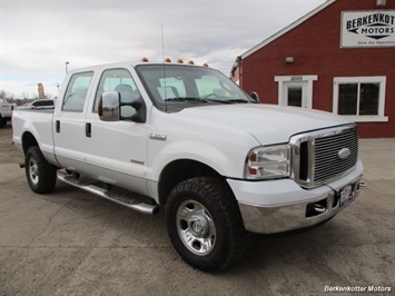 2006 Ford F-350 Super Duty XLT Crew Cab 4x4   - Photo 2 - Brighton, CO 80603