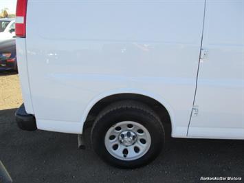 2014 Chevrolet Express 1500 AWD Cargo 4x4 - Photo 9 - Brighton, CO 80603