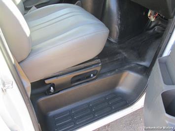 2014 Chevrolet Express 1500 AWD Cargo 4x4 - Photo 28 - Brighton, CO 80603