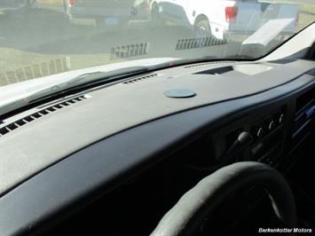 2014 Chevrolet Express 1500 AWD Cargo 4x4 - Photo 18 - Brighton, CO 80603