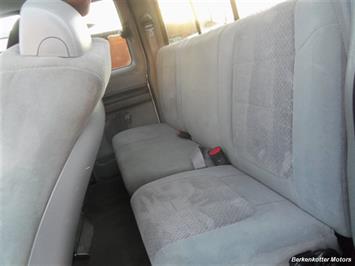 2003 Ford F-250 Super Duty XL 4dr SuperCab XL - Photo 17 - Brighton, CO 80603