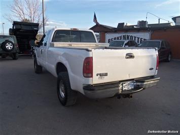 2003 Ford F-250 Super Duty XL 4dr SuperCab XL - Photo 7 - Brighton, CO 80603