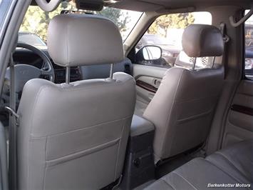 1999 INFINITI QX4   - Photo 23 - Brighton, CO 80603