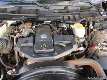 2015 RAM 3500 Laramie Longhorn Crew Cab 4x4 - Photo 39 - Brighton, CO 80603