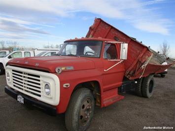 1970 Ford S600 Regular Cab Flatbed DUMP   - Photo 3 - Brighton, CO 80603