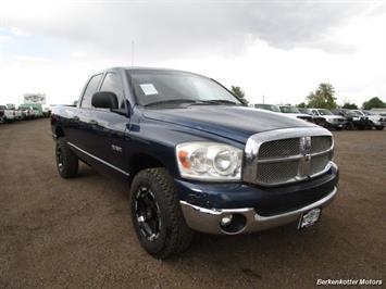 2008 Dodge Ram 1500 SXT Quad Cab 4x4   - Photo 2 - Parker, CO 80134