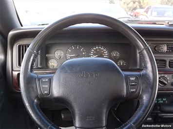 1998 Jeep Grand Cherokee 5.9 Limited   - Photo 15 - Brighton, CO 80603