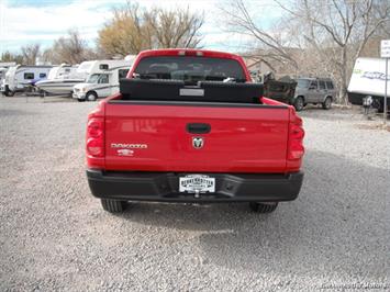 2006 Dodge Dakota SLT Quad Cab 4x4   - Photo 6 - Castle Rock, CO 80104