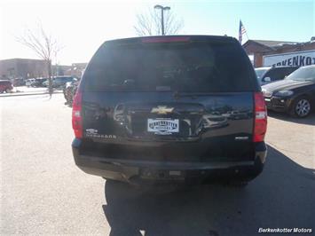 2007 Chevrolet Suburban LTZ 1500 LTZ 1500 4dr SUV   - Photo 9 - Brighton, CO 80603