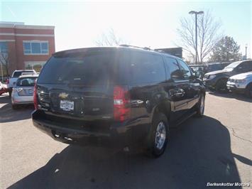 2007 Chevrolet Suburban LTZ 1500 LTZ 1500 4dr SUV   - Photo 10 - Brighton, CO 80603