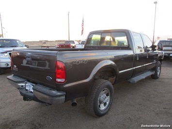 2006 Ford F-350 Super Duty XLT Crew Cab 4x4 - Photo 7 - Brighton, CO 80603