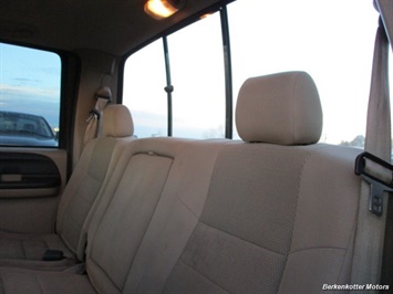 2006 Ford F-350 Super Duty XLT Crew Cab 4x4 - Photo 18 - Brighton, CO 80603