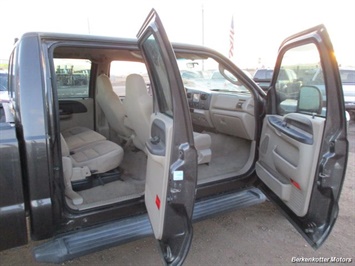 2006 Ford F-350 Super Duty XLT Crew Cab 4x4 - Photo 23 - Brighton, CO 80603
