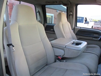 2006 Ford F-350 Super Duty XLT Crew Cab 4x4 - Photo 25 - Brighton, CO 80603