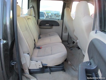 2006 Ford F-350 Super Duty XLT Crew Cab 4x4 - Photo 27 - Brighton, CO 80603