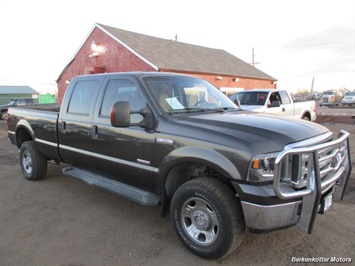 2006 Ford F-350 Super Duty XLT Crew Cab 4x4 - Photo 1 - Brighton, CO 80603