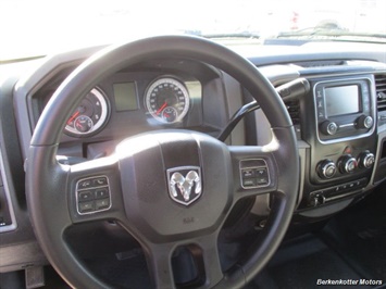 2015 RAM 3500 Tradesman Crew Cab 4x4   - Photo 14 - Fountain, CO 80817