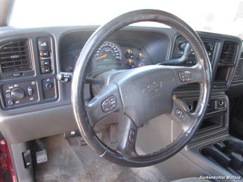 2004 Chevrolet Silverado 2500 LS Crew Cab 4x4   - Photo 40 - Brighton, CO 80603