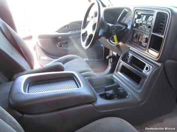 2004 Chevrolet Silverado 2500 LS Crew Cab 4x4   - Photo 21 - Brighton, CO 80603