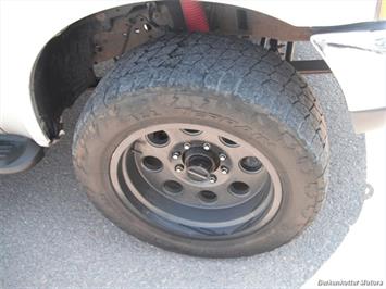 2004 Ford F-250 Super Duty Lariat Crew Cab - Photo 12 - Brighton, CO 80603