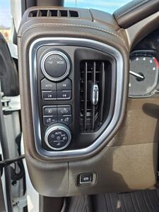 2020 GMC Sierra 1500 SLT - Photo 14 - Paris, TX 75460