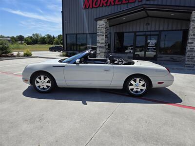 2002 Ford Thunderbird Deluxe   - Photo 2 - Paris, TX 75460