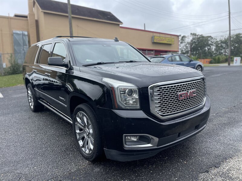2016 GMC Yukon Denali  