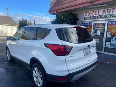 2019 Ford Escape SE   - Photo 8 - Sunnyvale, CA 94087