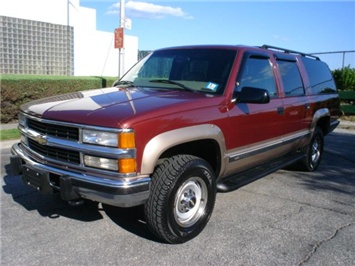 1998 Chevrolet Suburban C1500   - Photo 6 - Canoga Park, CA 91303