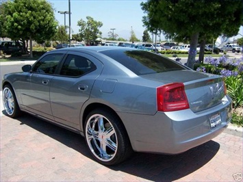 2008 Dodge Charger RT   - Photo 2 - Canoga Park, CA 91303