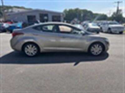 2015 Hyundai ELANTRA SE   - Photo 8 - Uncasville, CT 06382