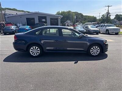 2014 Volkswagen Passat 2.5L Wolfsburg Editi   - Photo 8 - Uncasville, CT 06382