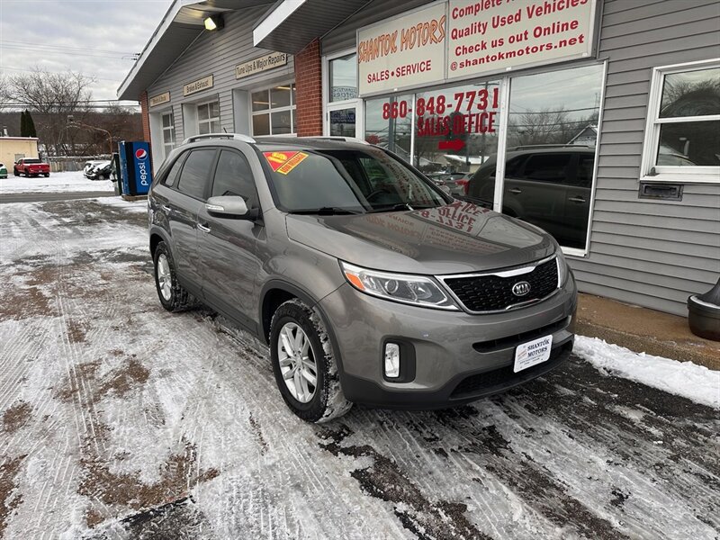 2015 Kia Sorento LX  
