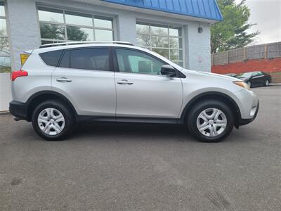 2013 Toyota RAV4 LE  