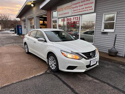 2016 Nissan Altima 2.5 S - Photo 1 - Uncasville, CT 06382
