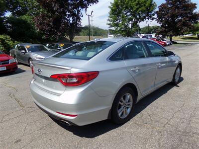 2015 Hyundai SONATA SE   - Photo 6 - Uncasville, CT 06382