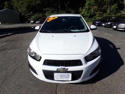 2016 Chevrolet Sonic LT Auto   - Photo 2 - Groton, CT 06340