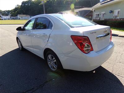 2016 Chevrolet Sonic LT Auto   - Photo 5 - Groton, CT 06340