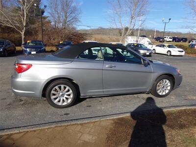 2013 Chrysler 200 Touring   - Photo 8 - Uncasville, CT 06382