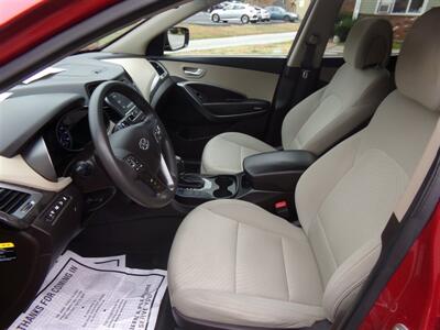 2017 Hyundai SANTA FE Sport 2.4L   - Photo 10 - Uncasville, CT 06382