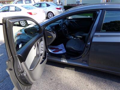 2013 Hyundai ELANTRA GLS   - Photo 9 - Groton, CT 06340