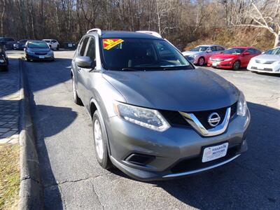 2016 Nissan Rogue SV   - Photo 1 - Uncasville, CT 06382