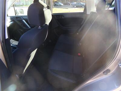 2014 Subaru Forester 2.5i Premium - Photo 11 - Uncasville, CT 06382