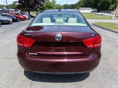 2013 Volkswagen Passat SE PZEV   - Photo 5 - Uncasville, CT 06382