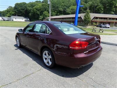 2013 Volkswagen Passat SE PZEV   - Photo 4 - Uncasville, CT 06382