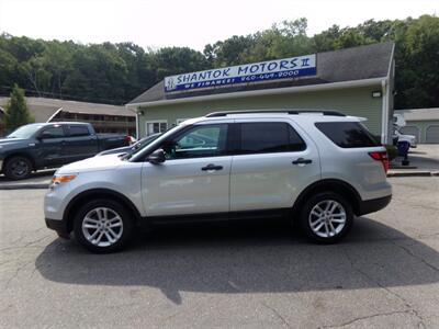 2015 Ford Explorer   - Photo 4 - Groton, CT 06340