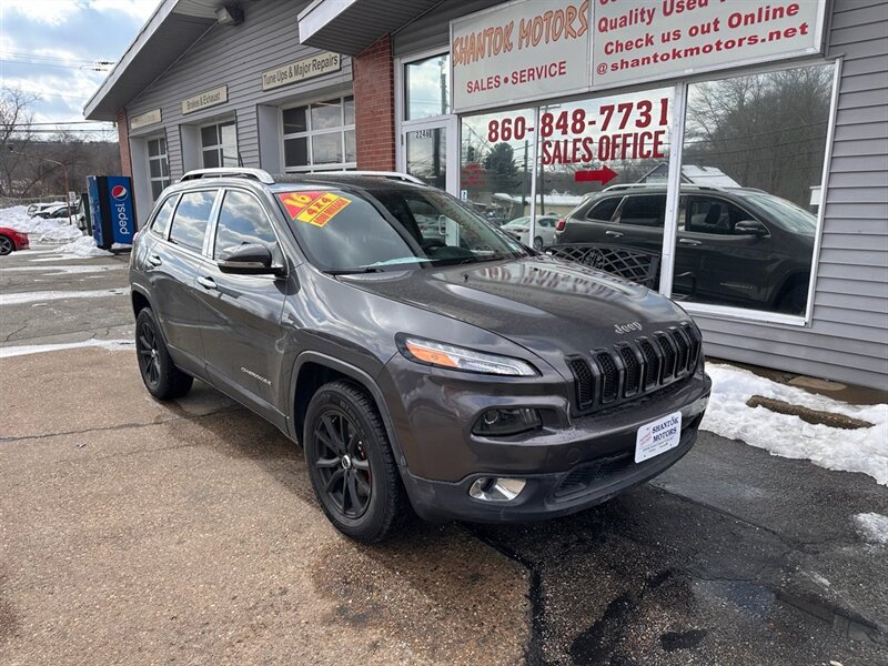 2016 Jeep Cherokee Latitude  