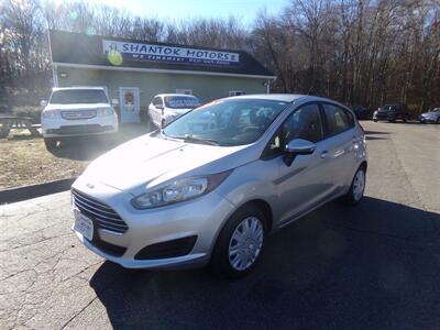 2016 Ford Fiesta SE   - Photo 3 - Manchester, CT 06040