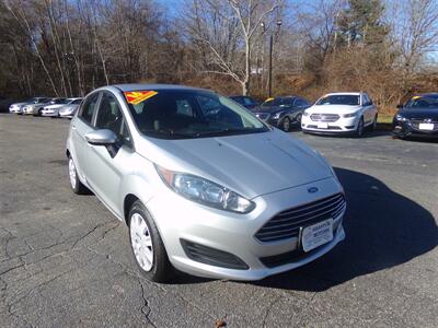 2016 Ford Fiesta SE   - Photo 1 - Manchester, CT 06040