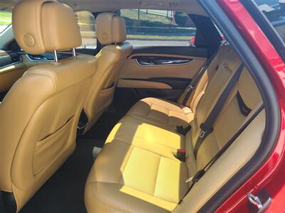 2013 Cadillac XTS Luxury Collection   - Photo 8 - Manchester, CT 06040